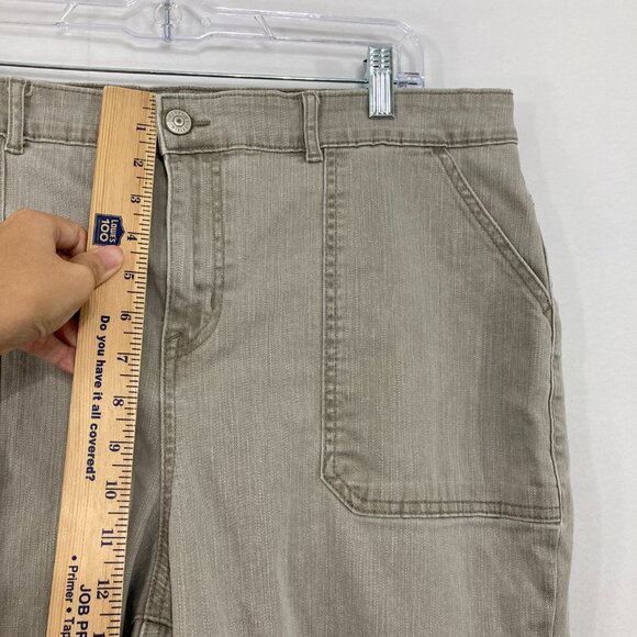 LOGO Lori Goldstein sz 18W Gray Boyfriend Fit Stretch Frayed Hem Cropped Jeans - Picture 6 of 10